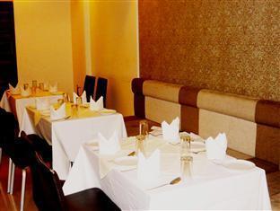 Hotel Tanish Residency Navi Mumbai Kültér fotó
